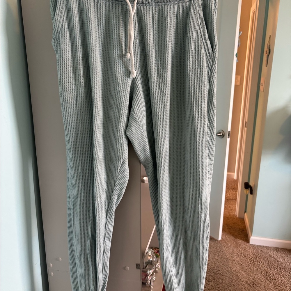 Women’s Arie Waffle Jogger Mint